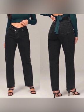 Abercrombie & Fitch Black Crossover Dad Jeans